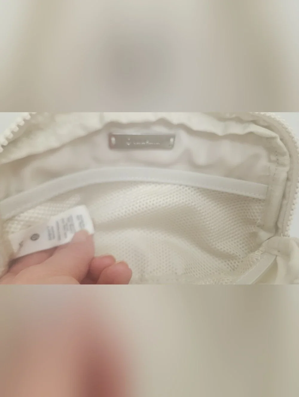 Lululemon Athetica Pearl Crosbody Bag Amazing Shape!!